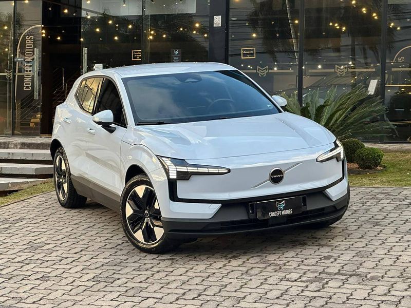 Volvo EX30 E60 Core (ElÃ©trico) 2024/2024 CONCEPT MOTORS PASSO FUNDO / Carros no Vale