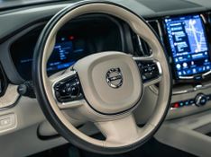 Volvo XC60 T-8 Plus 2.0 AWD (HÃ­brido) 2022/2023 CONCEPT MOTORS PASSO FUNDO / Carros no Vale