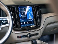 Volvo XC60 T-8 Plus 2.0 AWD (HÃ­brido) 2022/2023 CONCEPT MOTORS PASSO FUNDO / Carros no Vale