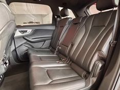 Audi Q7 3.0 V6 TDI Quat.Tip Die./Perfor. 2019/2019 PC VEÍCULOS SANTA CRUZ DO SUL / Carros no Vale