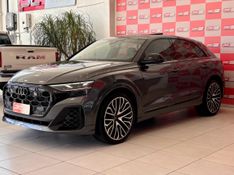 Audi Q8 Perf.Black 3.0 TFSI Quat S-tr/(Híb.) 2024/2025 PC VEÍCULOS SANTA CRUZ DO SUL / Carros no Vale