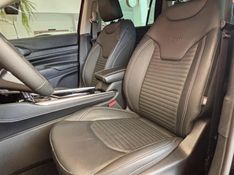 Jeep Commander Longitude T270 1.3 TB 2024/2025 PC VEÍCULOS SANTA CRUZ DO SUL / Carros no Vale