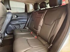 Jeep COMPASS LIMITED T270 1.3 TB 4×2 2023/2024 PC VEÍCULOS SANTA CRUZ DO SUL / Carros no Vale