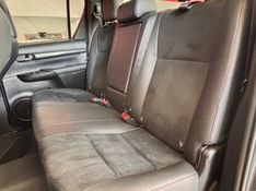 Toyota Hilux CD GR-S 4×4 2.8 TDI Dies 2024/2024 PC VEÍCULOS SANTA CRUZ DO SUL / Carros no Vale