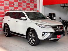 Toyota Hilux SW4 SRX Diamo 4×4 2.8 TB Die 2018/2019 PC VEÍCULOS SANTA CRUZ DO SUL / Carros no Vale