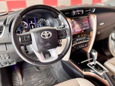 Toyota Hilux SW4 SRX Diamo 4×4 2.8 TB Die 2018/2019 PC VEÍCULOS SANTA CRUZ DO SUL / Carros no Vale