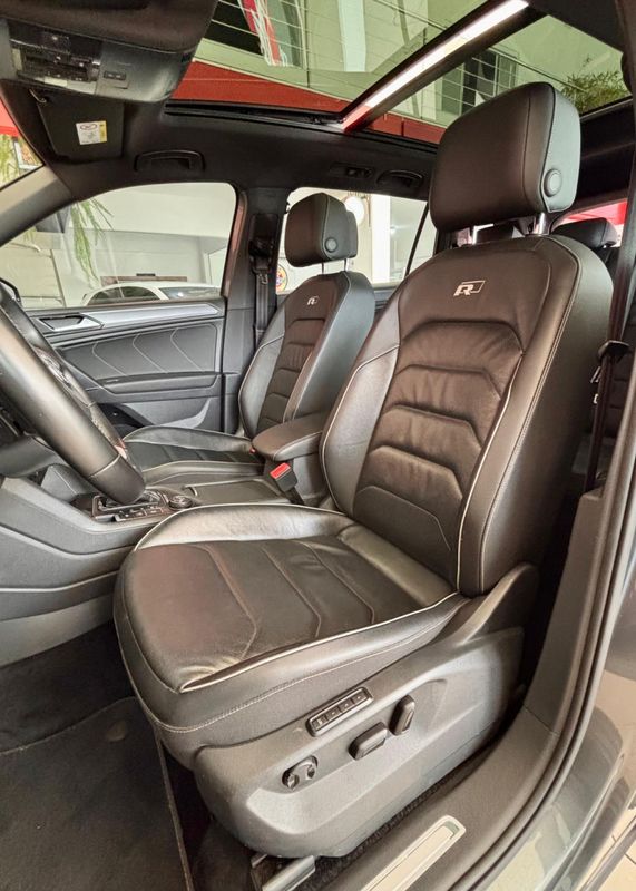VOLKSWAGEN TIGUAN Allspac R-Line 350 TSI 2.0 4×4 2018/2018 PC VEÍCULOS SANTA CRUZ DO SUL / Carros no Vale