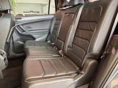 VOLKSWAGEN TIGUAN Allspac R-Line 350 TSI 2.0 4×4 2018/2018 PC VEÍCULOS SANTA CRUZ DO SUL / Carros no Vale
