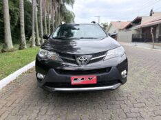 TOYOTA RAV-4 2.0 2014/2014 ELY AUTOMÓVEIS LAJEADO / Carros no Vale