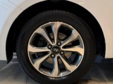HYUNDAI HB20 1.6 COPA DO MUNDO 16V 2015/2015 JM AUTOMÓVEIS VENÂNCIO AIRES / Carros no Vale