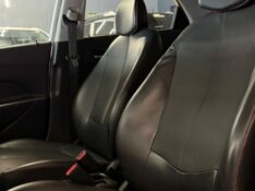 HYUNDAI HB20 1.6 COPA DO MUNDO 16V 2015/2015 JM AUTOMÓVEIS VENÂNCIO AIRES / Carros no Vale