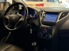 HYUNDAI HB20 1.6 COPA DO MUNDO 16V 2015/2015 JM AUTOMÓVEIS VENÂNCIO AIRES / Carros no Vale