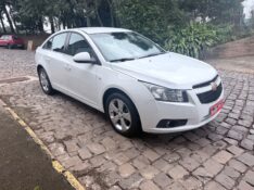 CHEVROLET CRUZE LT 1.8 16V FLEXPOWER 4P AUT. 2013/2013 ELY AUTOMÓVEIS LAJEADO / Carros no Vale
