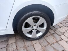 CHEVROLET CRUZE LT 1.8 16V FLEXPOWER 4P AUT. 2013/2013 ELY AUTOMÓVEIS LAJEADO / Carros no Vale