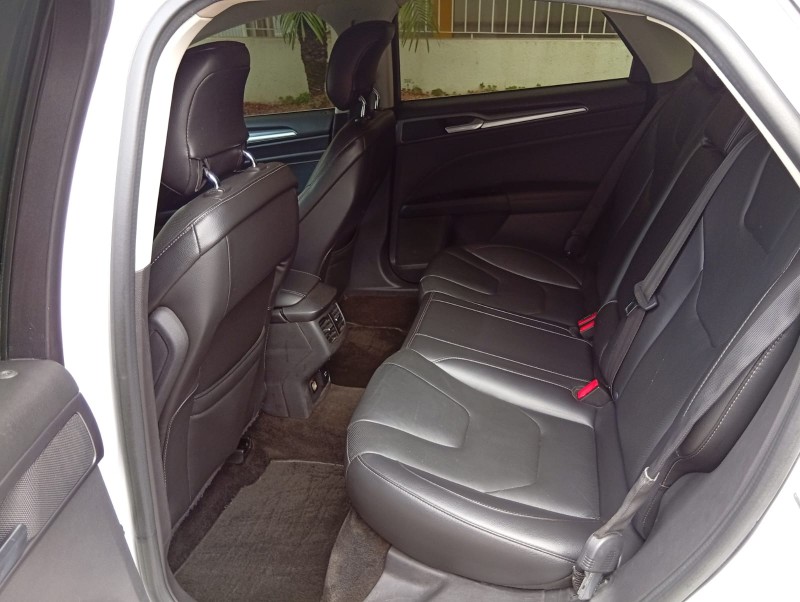 FORD FUSION 2.0 GTDI FWD 2014/2015 ALTERNATIVA VEÍCULOS LAJEADO / Carros no Vale FORD FUSION 2.0 GTDI FWD 2014/2015 ALTERNATIVA VEÍCULOS LAJEADO / Carros no Vale