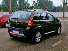 RENAULT SANDERO 1.6 STEPWAY 8V 2014/2014 CRUZEIRO MULTIMARCAS CRUZEIRO DO SUL / Carros no Vale