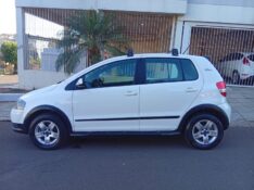 VOLKSWAGEN FOX 1.0 SUNRISE 2009/2010 ALTERNATIVA VEÍCULOS LAJEADO / Carros no Vale