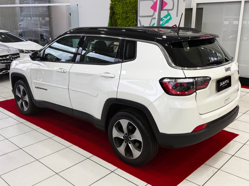 JEEP COMPASS 2.0 16V FLEX LONGITUDE AUTOMÁTICO 2017/2018 DUARTE VEÍCULOS PORTO ALEGRE / Carros no Vale JEEP COMPASS 2.0 16V FLEX LONGITUDE AUTOMÁTICO 2017/2018 DUARTE VEÍCULOS PORTO ALEGRE / Carros no Vale