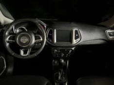 JEEP COMPASS 2.0 16V FLEX LONGITUDE AUTOMÁTICO 2017/2018 DUARTE VEÍCULOS PORTO ALEGRE / Carros no Vale