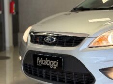 FORD FOCUS 2.0 16V FLEX. 2013/2013 MALAGGI VEÍCULOS ENCANTADO / Carros no Vale