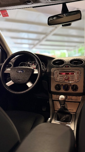 FORD FOCUS 2.0 16V FLEX. 2013/2013 MALAGGI VEÍCULOS ENCANTADO / Carros no Vale