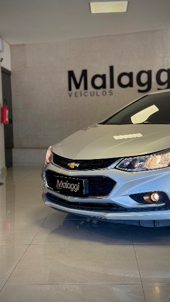 CHEVROLET CRUZE 1.4 LT TURBO 2017/2018 MALAGGI VEÍCULOS ENCANTADO / Carros no Vale