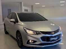 CHEVROLET CRUZE 1.4 LT TURBO 2017/2018 MALAGGI VEÍCULOS ENCANTADO / Carros no Vale