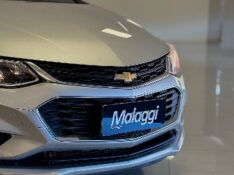 CHEVROLET CRUZE 1.4 LT TURBO 2017/2018 MALAGGI VEÍCULOS ENCANTADO / Carros no Vale