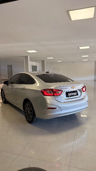CHEVROLET CRUZE 1.4 LT TURBO 2017/2018 MALAGGI VEÍCULOS ENCANTADO / Carros no Vale