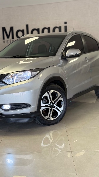 HONDA HR-V 1.8 16V FLEX EX 4P AUTOMÁTICO 2017/2017 MALAGGI VEÍCULOS ENCANTADO / Carros no Vale
