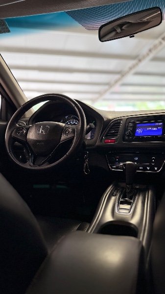 HONDA HR-V 1.8 16V FLEX EX 4P AUTOMÁTICO 2017/2017 MALAGGI VEÍCULOS ENCANTADO / Carros no Vale