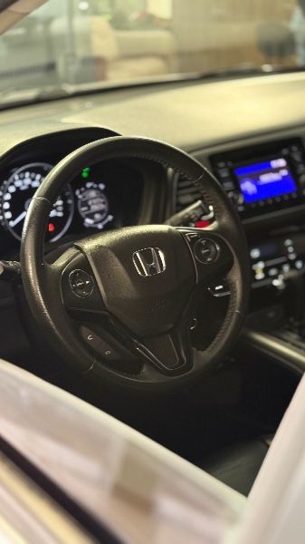 HONDA HR-V 1.8 16V FLEX EX 4P AUTOMÁTICO 2017/2017 MALAGGI VEÍCULOS ENCANTADO / Carros no Vale