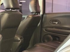 HONDA HR-V 1.8 16V FLEX EX 4P AUTOMÁTICO 2017/2017 MALAGGI VEÍCULOS ENCANTADO / Carros no Vale