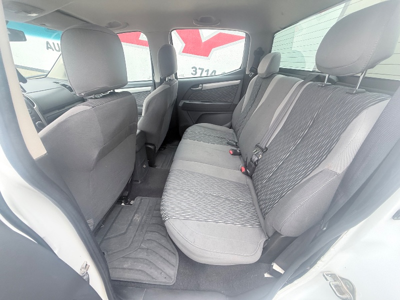 CHEVROLET S10 2.5 4X4 2015/2015 ELY AUTOMÓVEIS LAJEADO / Carros no Vale