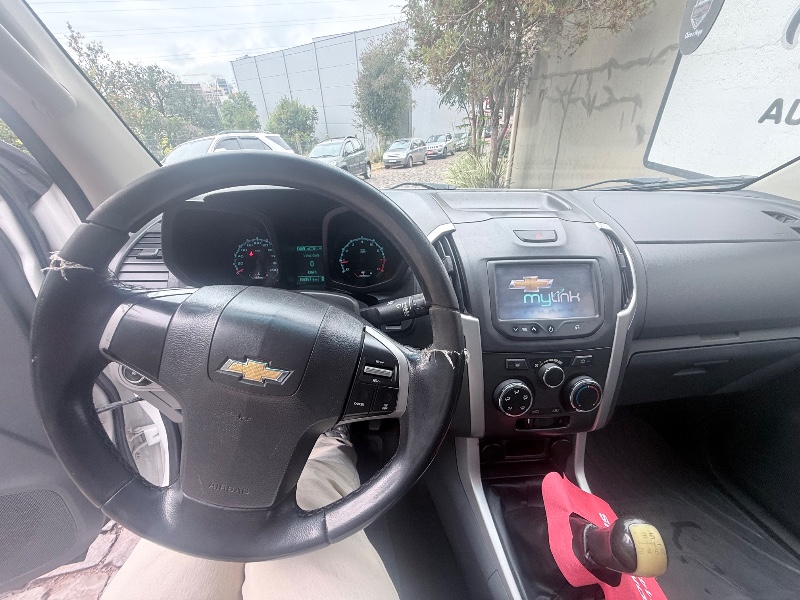 CHEVROLET S10 2.5 4X4 2015/2015 ELY AUTOMÓVEIS LAJEADO / Carros no Vale