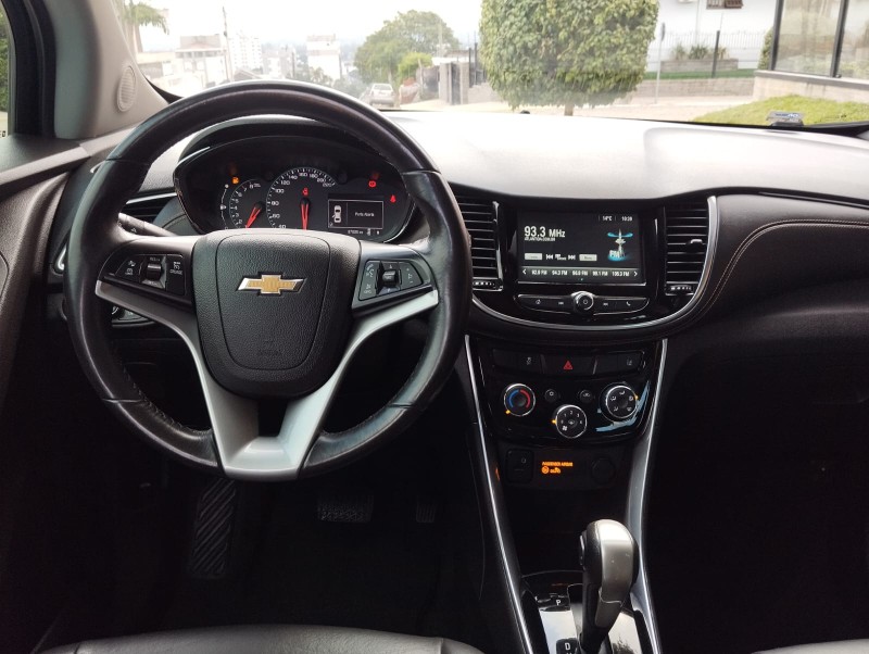 CHEVROLET TRACKER PREMIER 1.4 TURBO 16V FLEX AUT 2018/2018 LS MULTIMARCAS VENÂNCIO AIRES / Carros no Vale