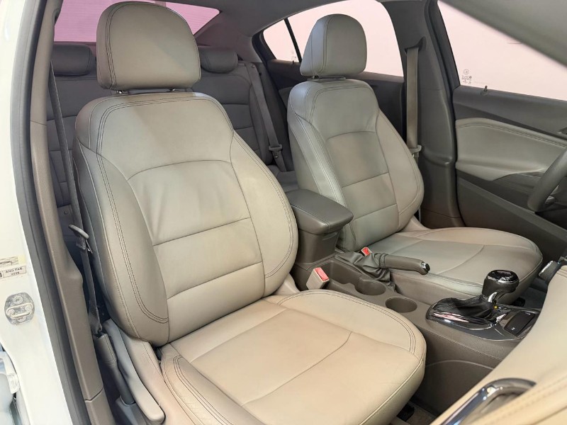 CHEVROLET CRUZE 1.4 TURBO LTZ 2017/2017 LUCAS AUTOMÓVEIS BOM RETIRO DO SUL / Carros no Vale