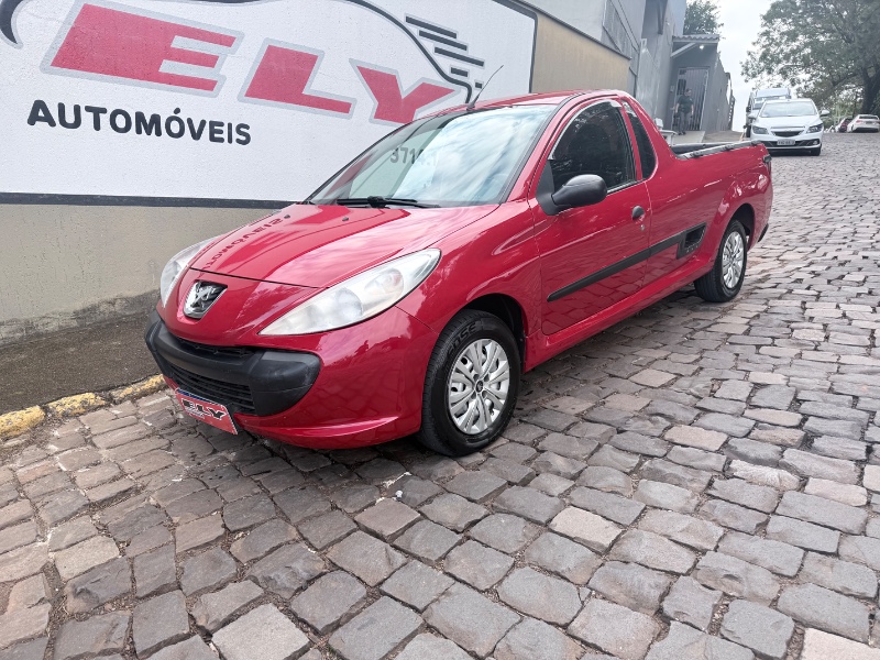 PEUGEOT HOGGAR 1.4 X-LINE 8V 2012/2012 ELY AUTOMÓVEIS LAJEADO / Carros no Vale