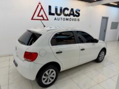 VOLKSWAGEN GOL NOVO GOL 1.0 2013/2013 LUCAS AUTOMÓVEIS BOM RETIRO DO SUL / Carros no Vale
