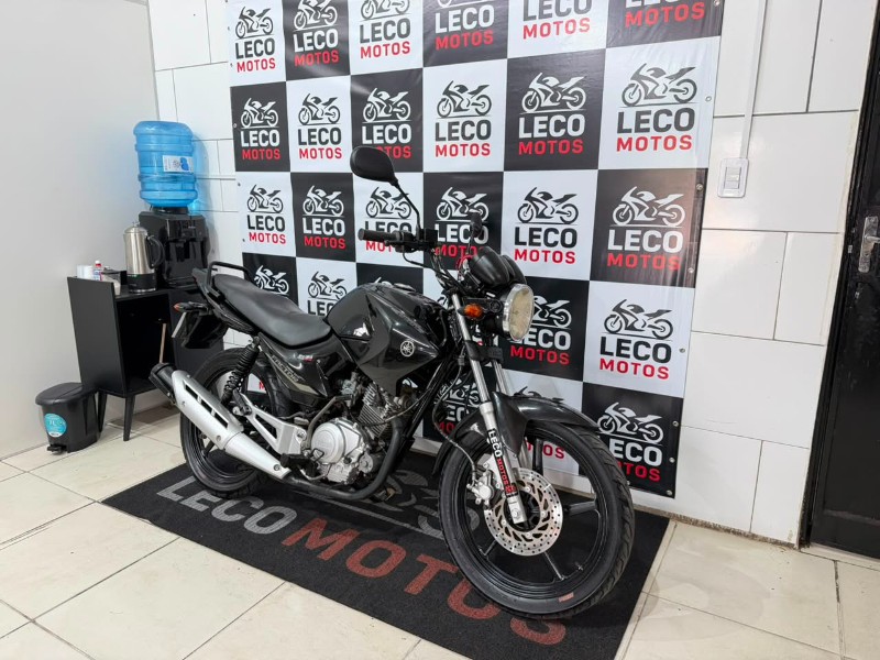 YAMAHA YBR 125 FACTOR ED 2011/2011 LECO MOTOS VENÂNCIO AIRES / Carros no Vale