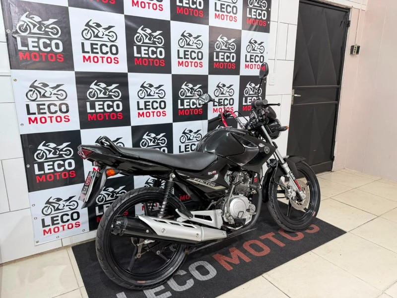 YAMAHA YBR 125 FACTOR ED 2011/2011 LECO MOTOS VENÂNCIO AIRES / Carros no Vale