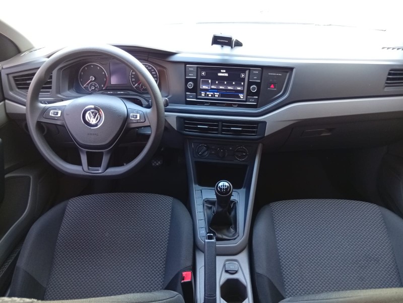 VOLKSWAGEN POLO MF 2018/2019 ALTERNATIVA VEÍCULOS LAJEADO / Carros no Vale
