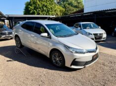 TOYOTA COROLLA 1.8 GLI UPPER /2019 AR MULTIMARCAS VENÂNCIO AIRES / Carros no Vale