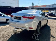 TOYOTA COROLLA 1.8 GLI UPPER /2019 AR MULTIMARCAS VENÂNCIO AIRES / Carros no Vale