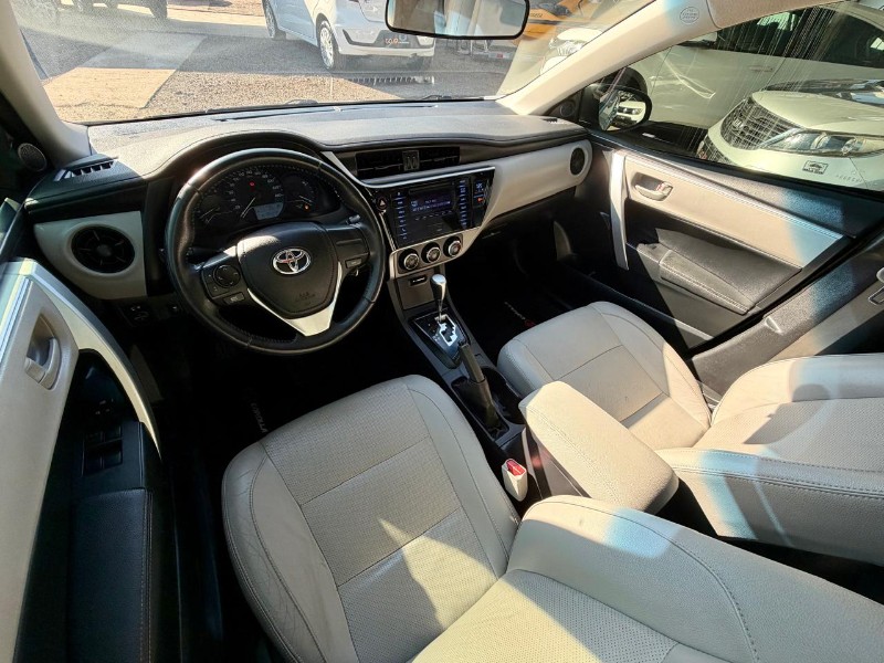 TOYOTA COROLLA 1.8 GLI UPPER /2019 AR MULTIMARCAS VENÂNCIO AIRES / Carros no Vale
