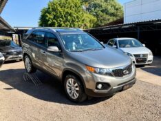 KIA SORENTO 3.5 TETO PANORAMICO /2012 AR MULTIMARCAS VENÂNCIO AIRES / Carros no Vale