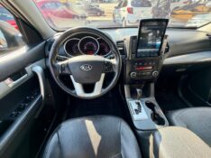 KIA SORENTO 3.5 TETO PANORAMICO /2012 AR MULTIMARCAS VENÂNCIO AIRES / Carros no Vale