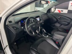 HYUNDAI IX 35 IX35 2.0 2020/2020 TIAGO AUTOMÓVEIS VENÂNCIO AIRES / Carros no Vale