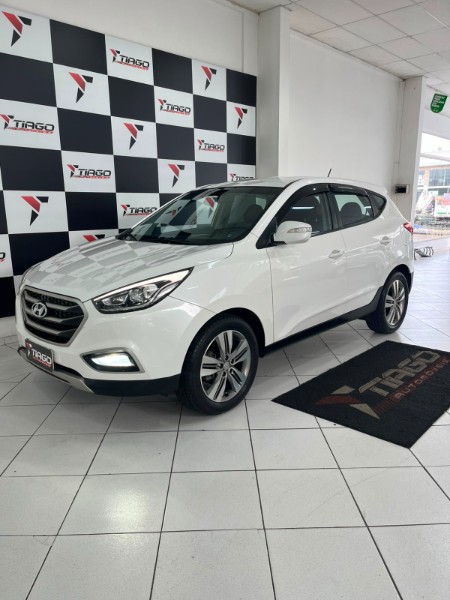 HYUNDAI IX 35 IX35 2.0 2020/2020 TIAGO AUTOMÓVEIS VENÂNCIO AIRES / Carros no Vale