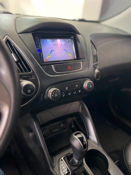 HYUNDAI IX 35 IX35 2.0 2020/2020 TIAGO AUTOMÓVEIS VENÂNCIO AIRES / Carros no Vale